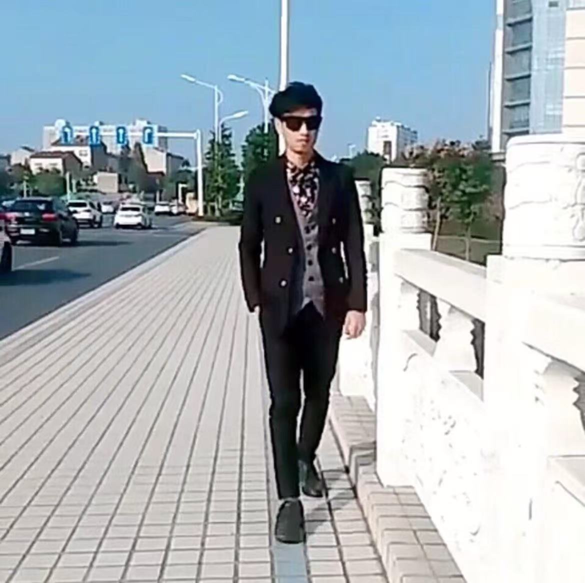 余阿亮拍孝感